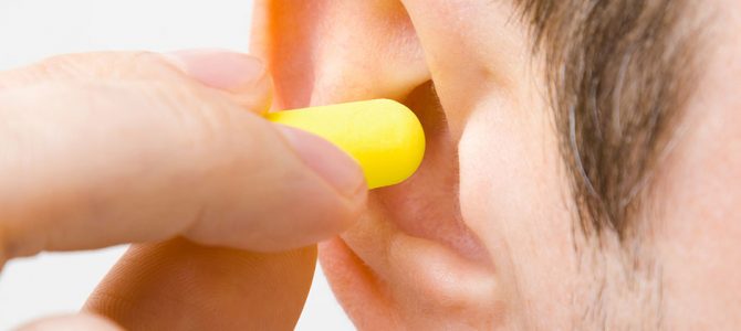 4 Jenis Alat Pelindung Pendengaran